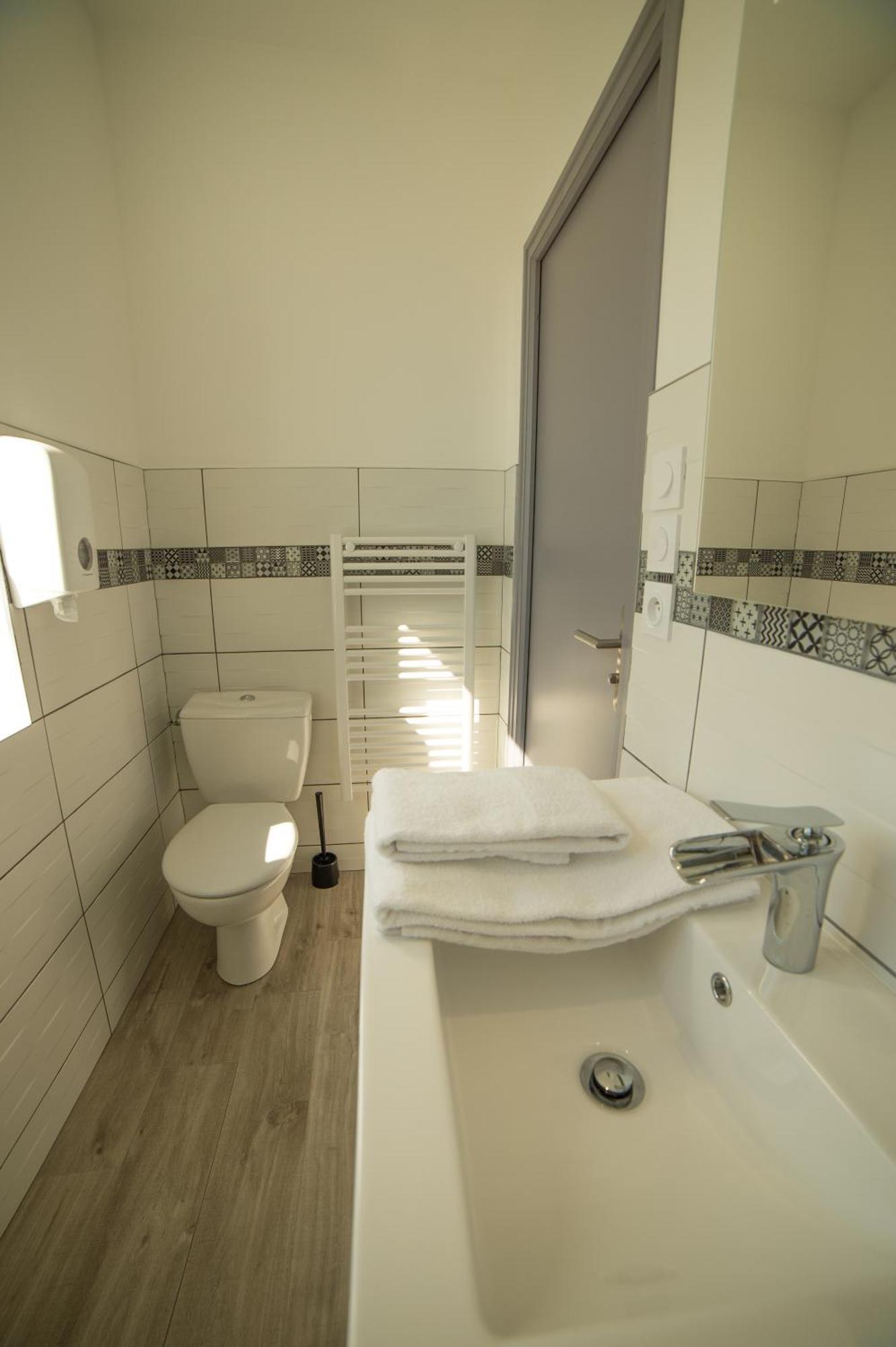 Appart Hotel De La Souleuvre Le Bény-Bocage Habitación foto